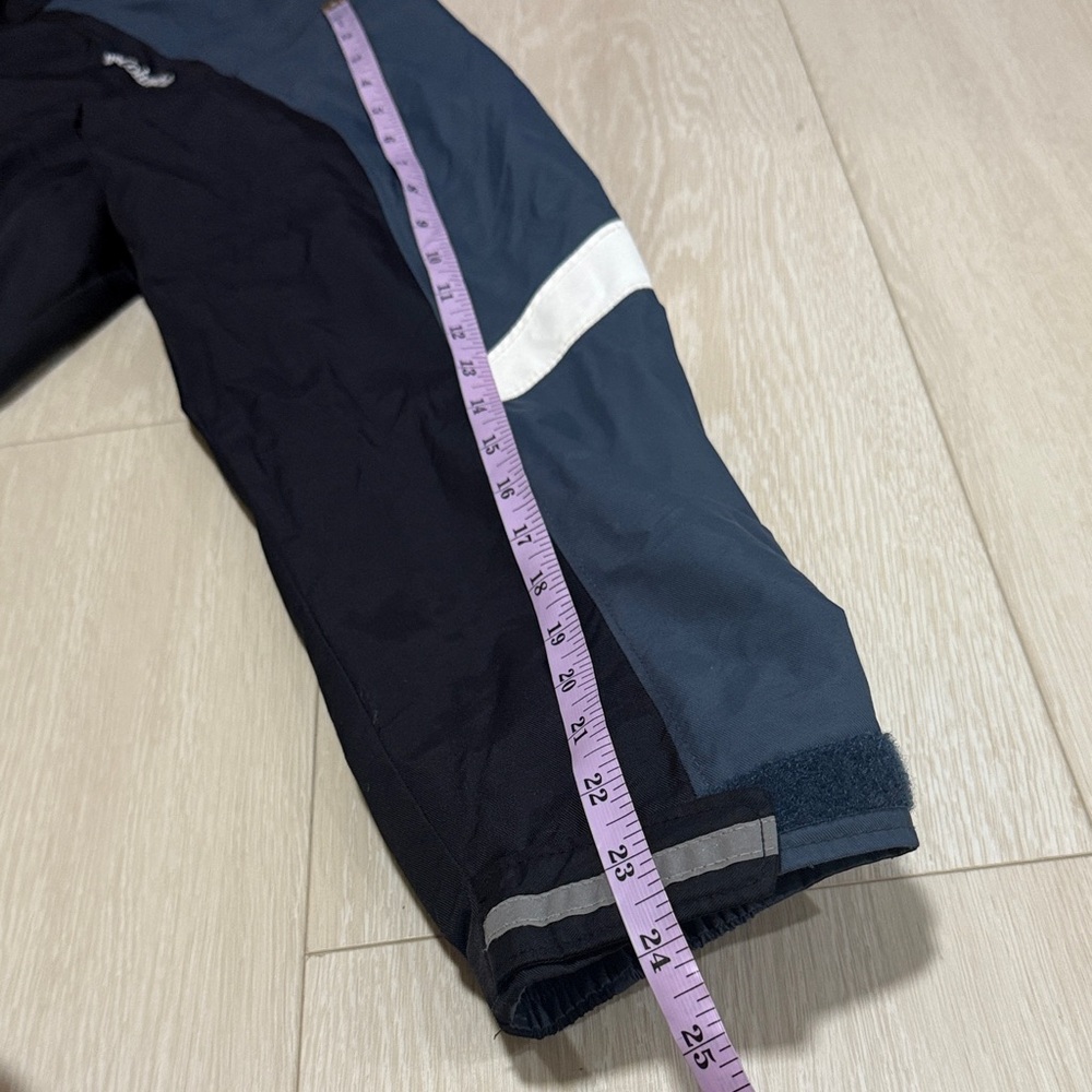 Columbia Navy and Black Windbreaker - Picture 6 of 9